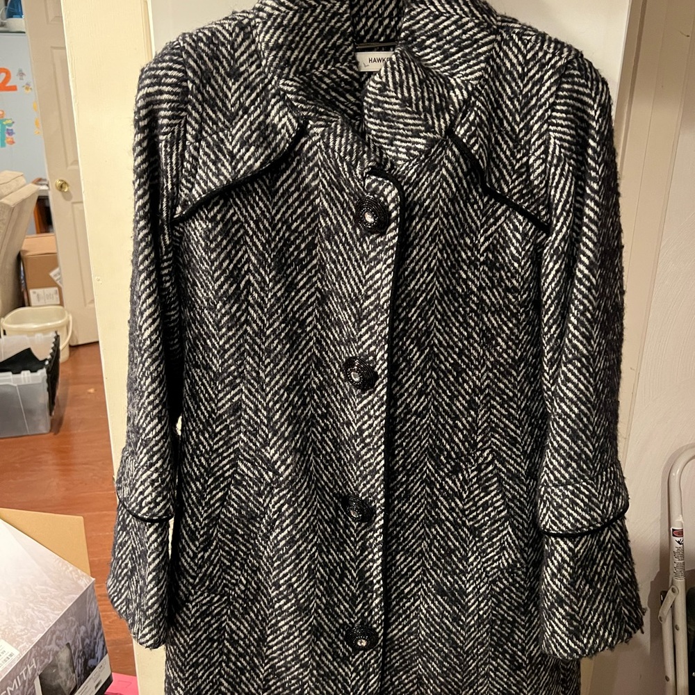 Size 12 Beautiful like new coat